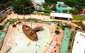Piazza Diroma Com acesso Gratuito Ao diroma Acqua Park